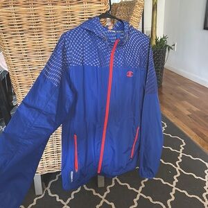 Champion wind breaker men’s medium